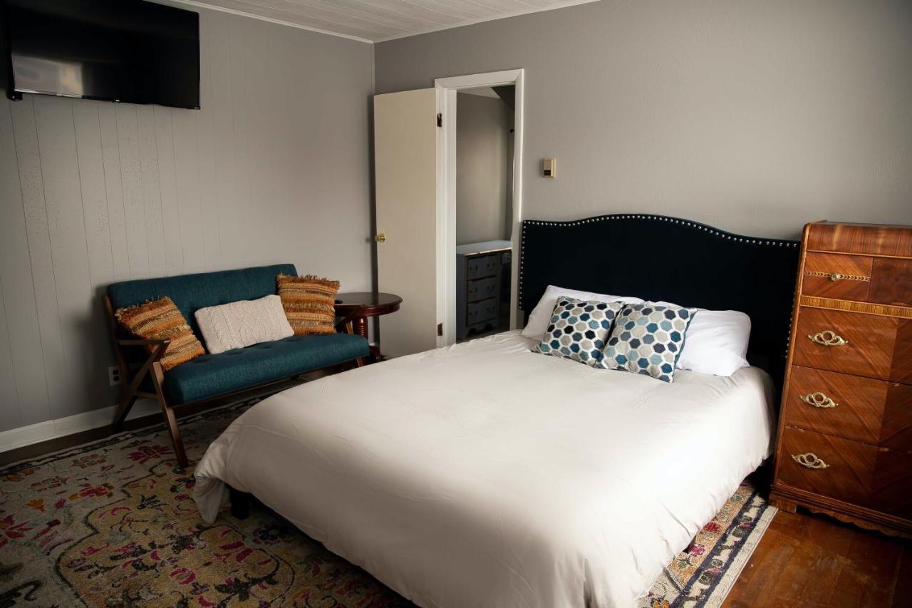 Charming French Studio Apartment Laramie Dış mekan fotoğraf